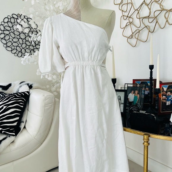 DISSH  The Bennet 100% linen one shoulder - Picture 4 of 9